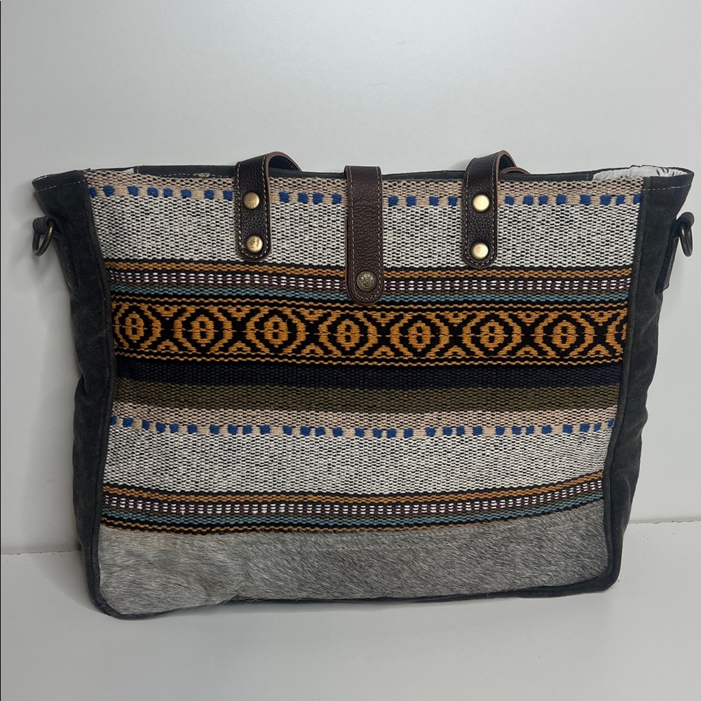 Myra Bag Mello Weekender Bag View 4